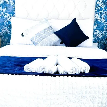 Appartement Family, Group & Contractor - Sleeps Upto 9 Guests With Free Parking *