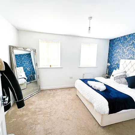 Family, Group & Contractor - Sleeps Upto 9 Guests With Free Parking Appartement Birmingham
